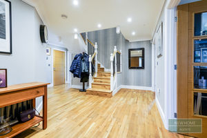 Photo 11- click for photo gallery